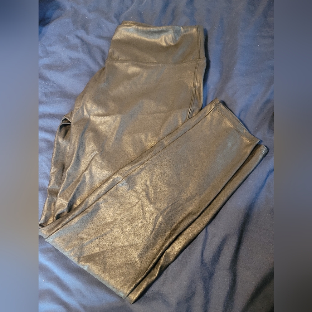 Leather like leggings